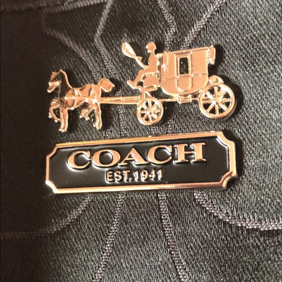 SOLD COACH shoulder bag (authentic) - Picture 2 of 8